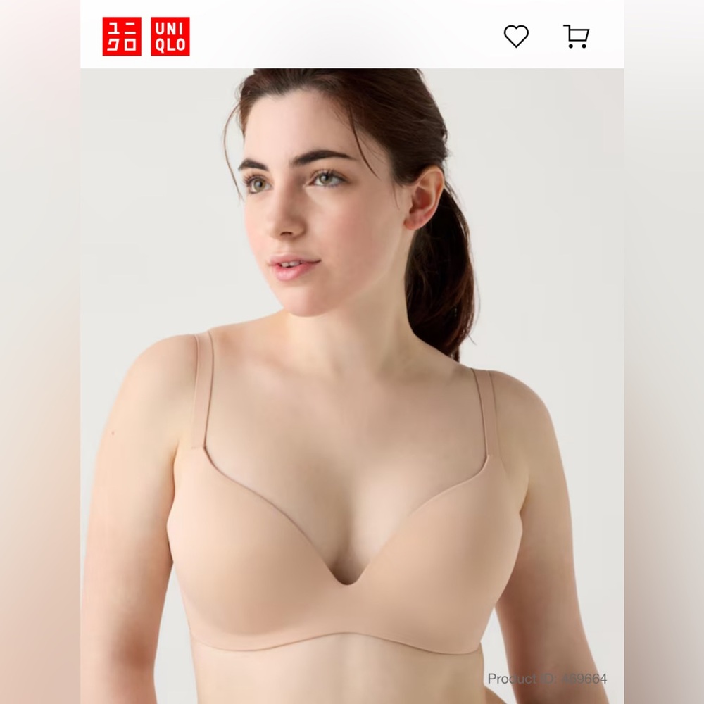 NWOT Uniqlo 3D bra in 38/40 A/B (Japan size AB85/90) color beige latest design.